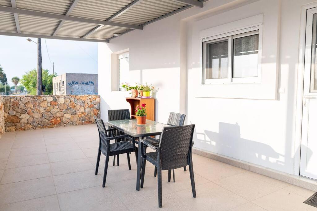 Appartamento Zografia - Charming House Near The Coast Marmari  Esterno foto