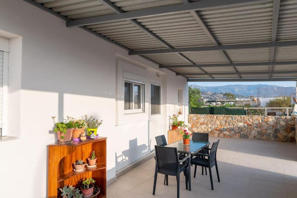 Appartamento Zografia - Charming House Near The Coast Marmari  Esterno foto