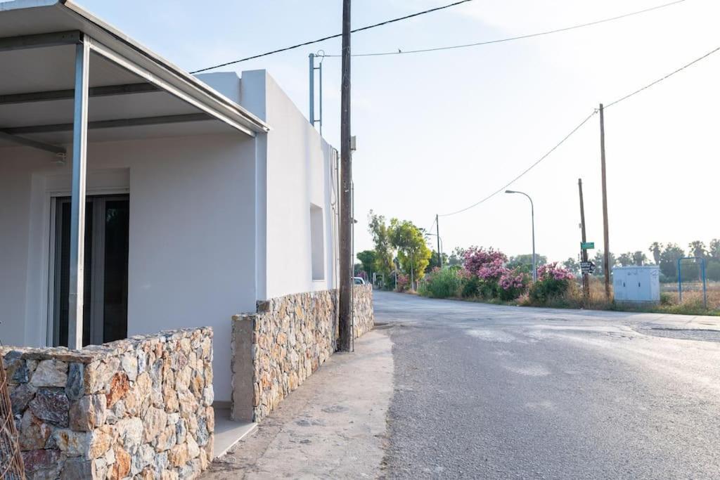 Appartamento Zografia - Charming House Near The Coast Marmari  Esterno foto